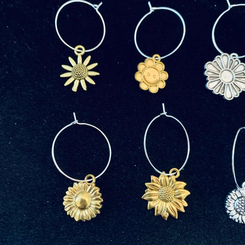 Sunflowers themed Wine Glass Charm tags set of 8